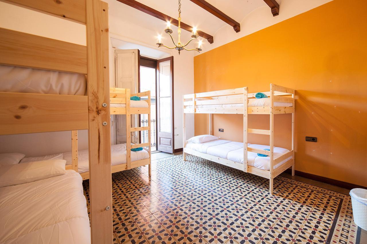 Bed In Girona Exterior foto