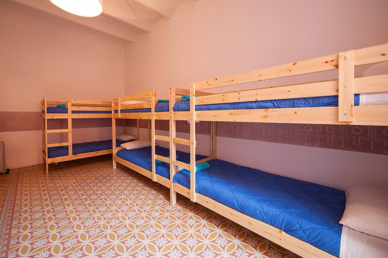 Bed In Girona Exterior foto