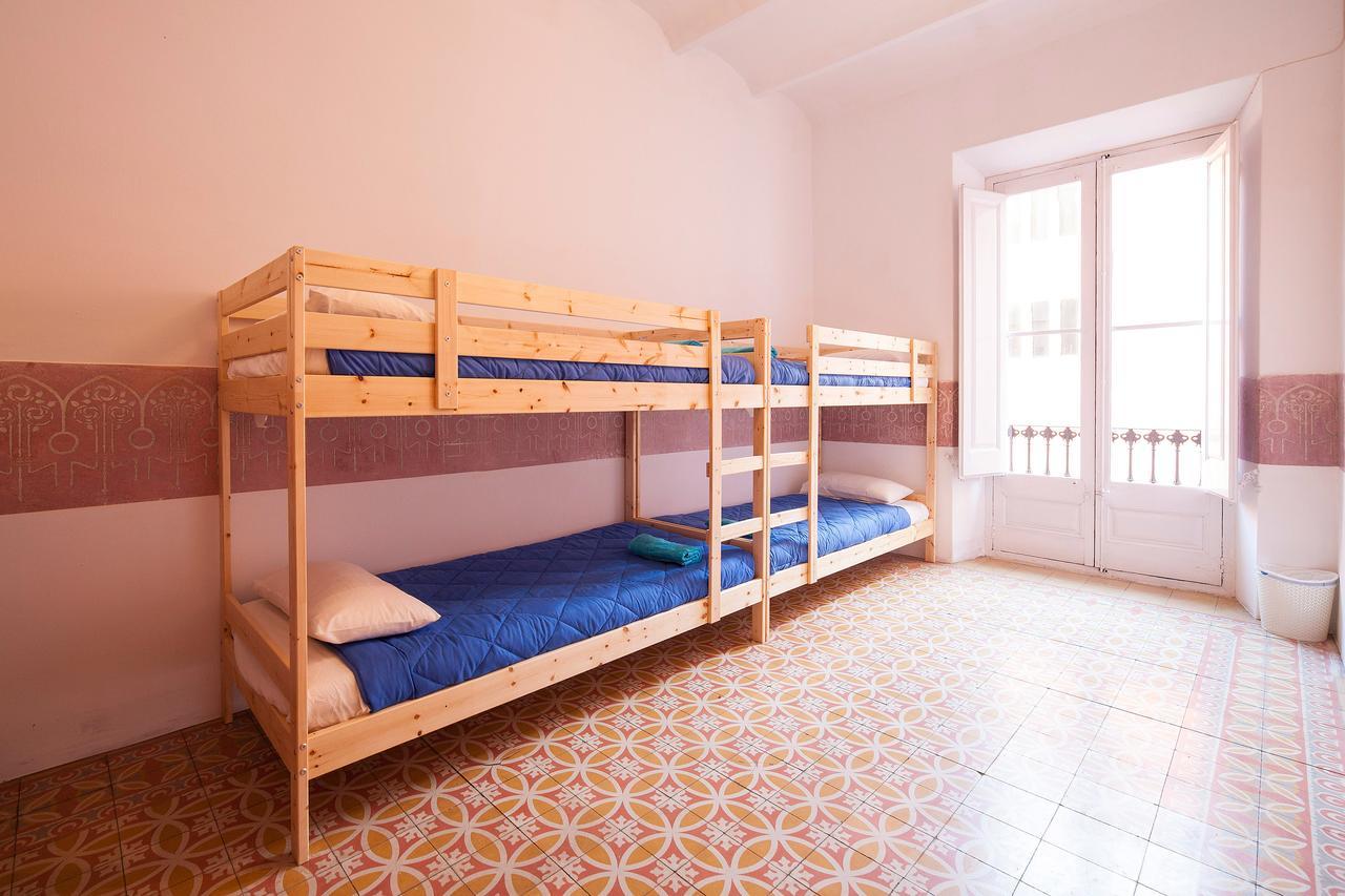 Bed In Girona Exterior foto
