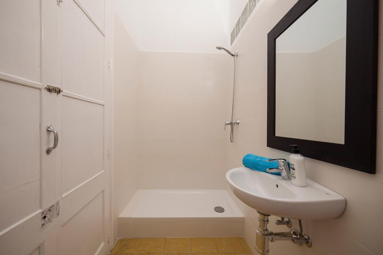 Bed In Girona Exterior foto