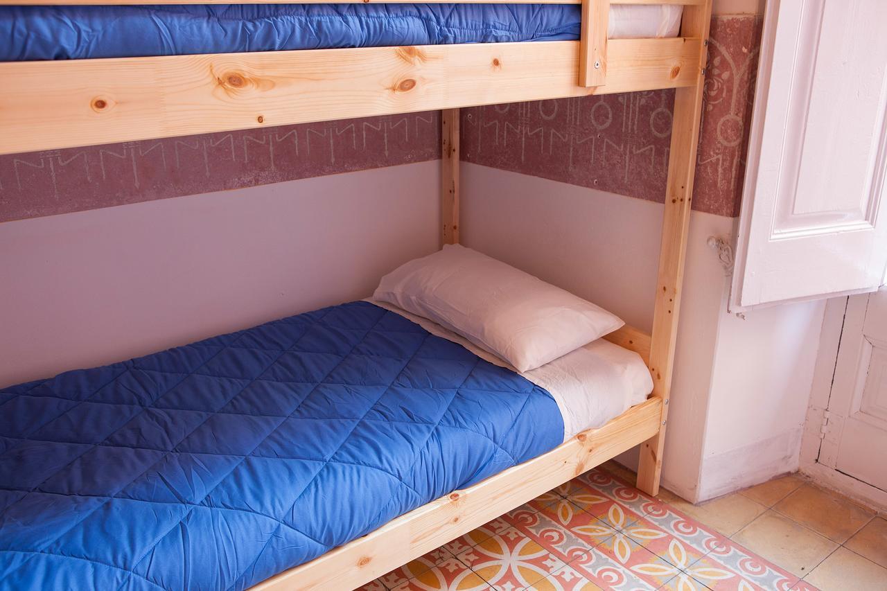 Bed In Girona Exterior foto